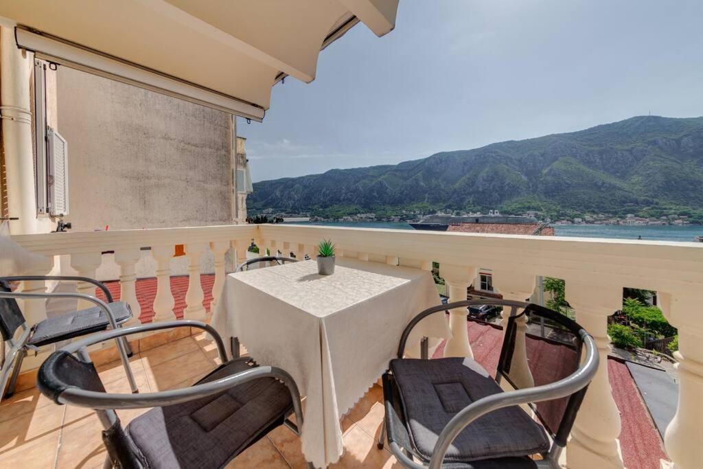Sailor'S Knot Apartment - Central And Amazing Sea View Kotor Zewnętrze zdjęcie
